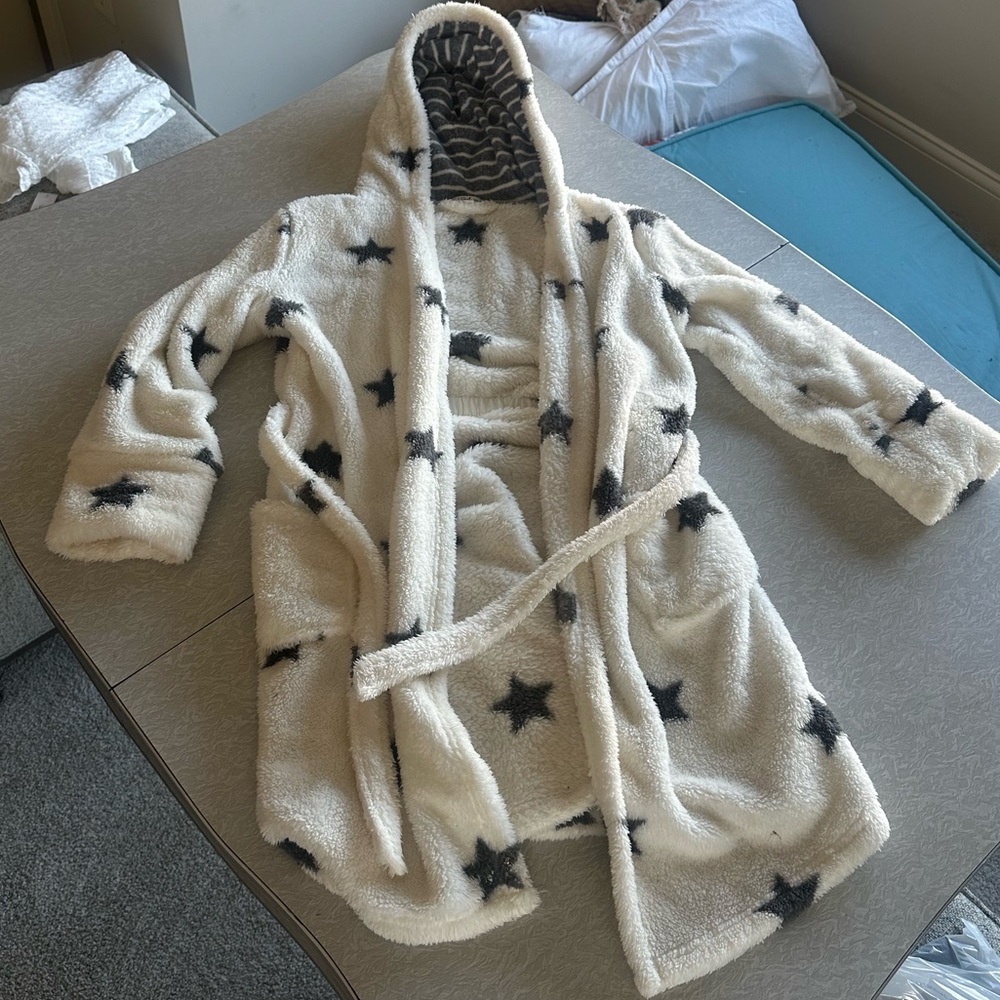 Pj salvage Kids Size L robe